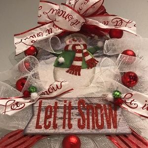 Hand Crafted Winter Snowman Wreath  Let It Snow, Snowglobe Adorable Final Sale